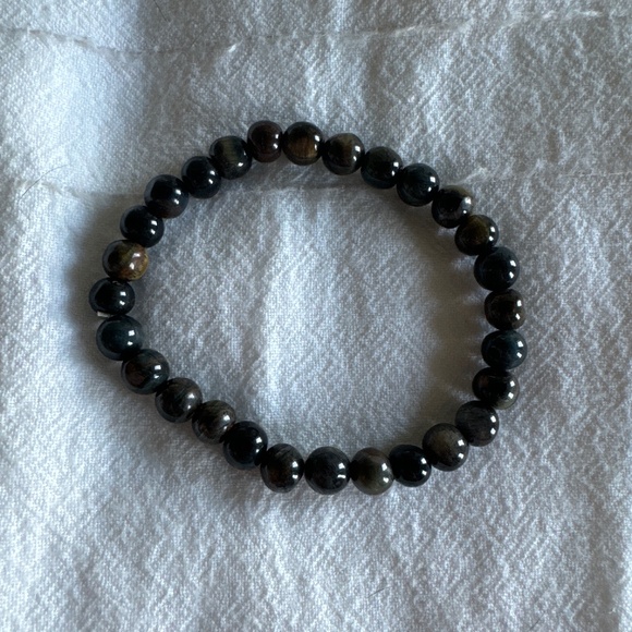 Tigers Eye Gemstone Bracelet - Picture 1 of 2